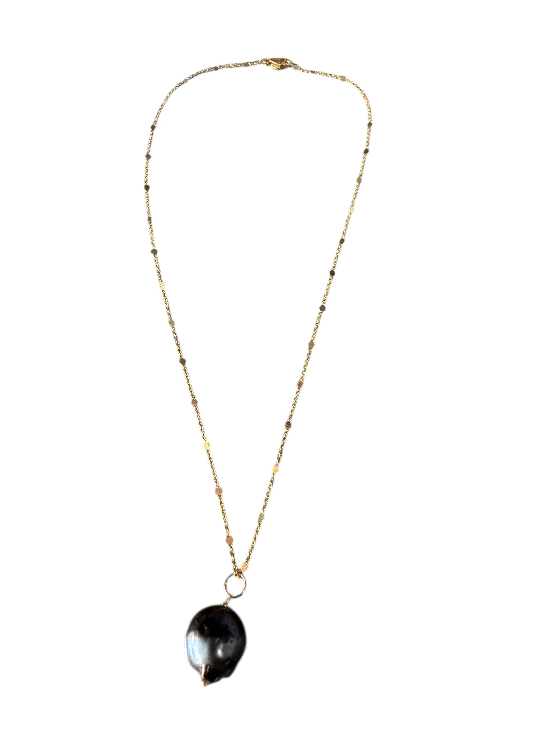 Pearl Pendant Necklaces | Wisdom and Trust