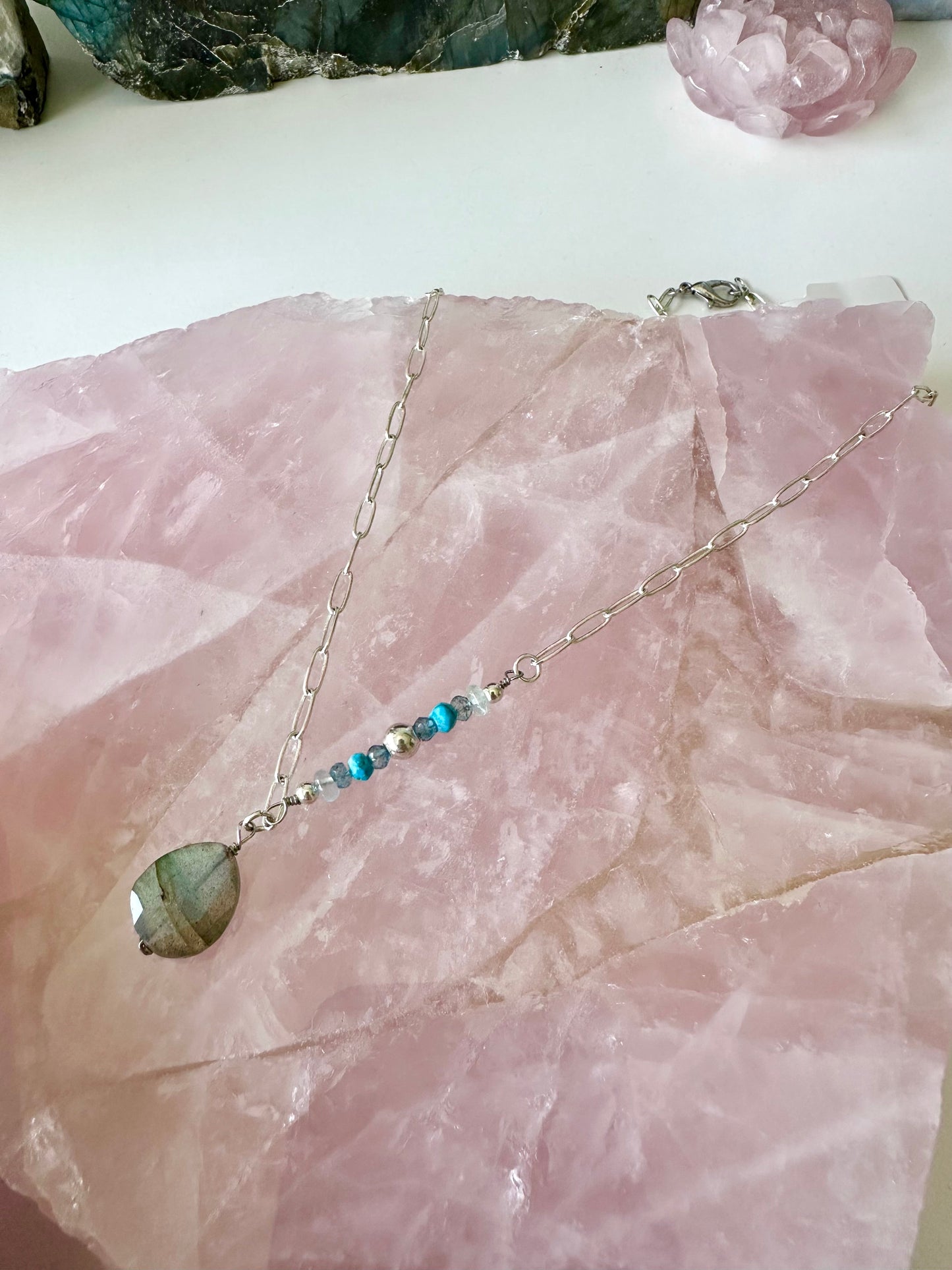 Lynn - Gemstone Drop Necklace