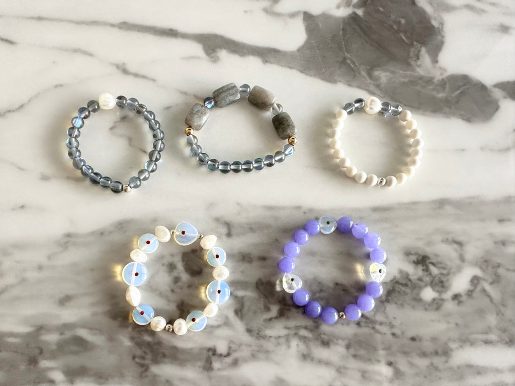 Collection de bracelets en pierres précieuses pour hommes