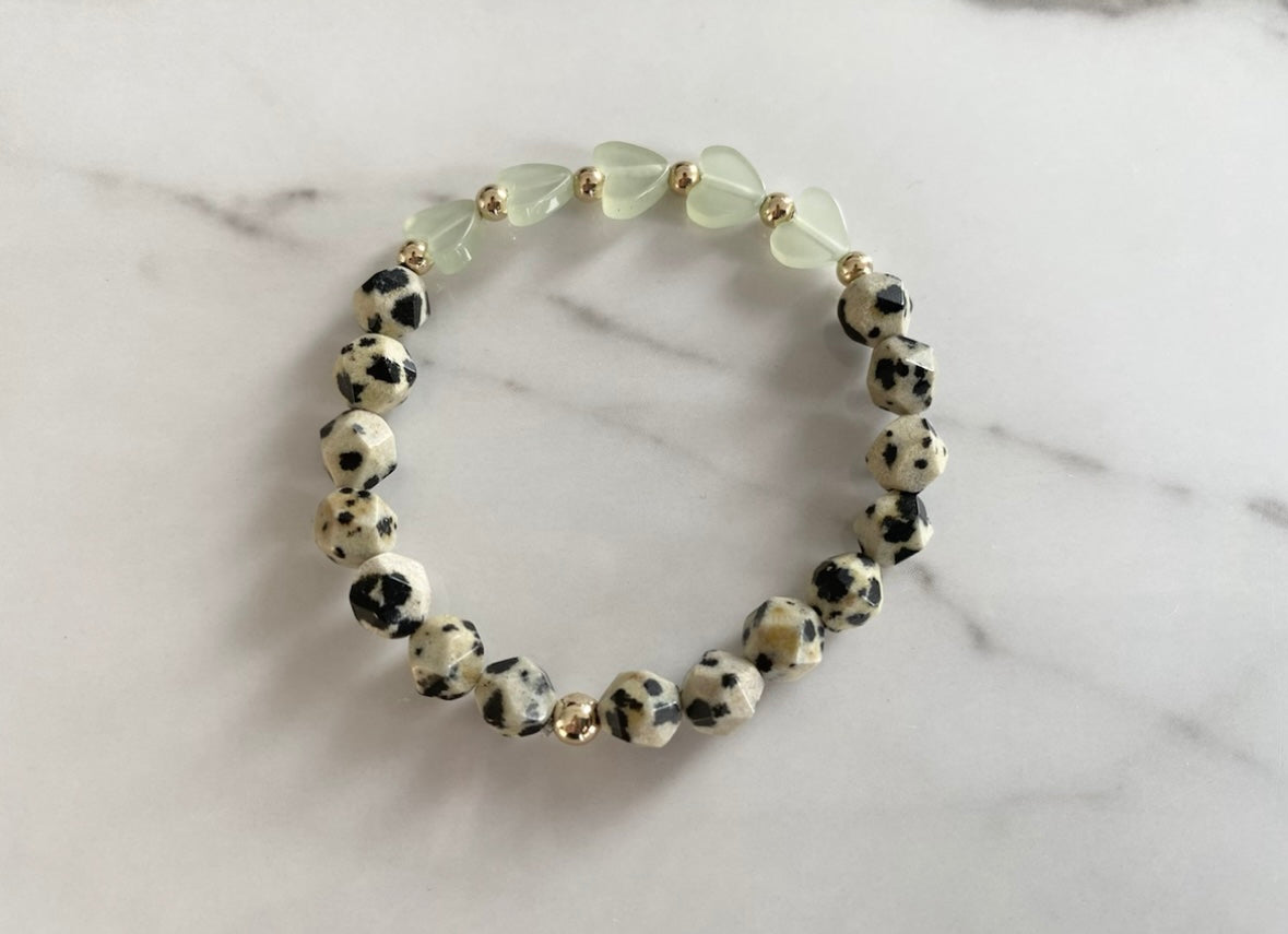 Collection de bracelets en pierres précieuses pour hommes