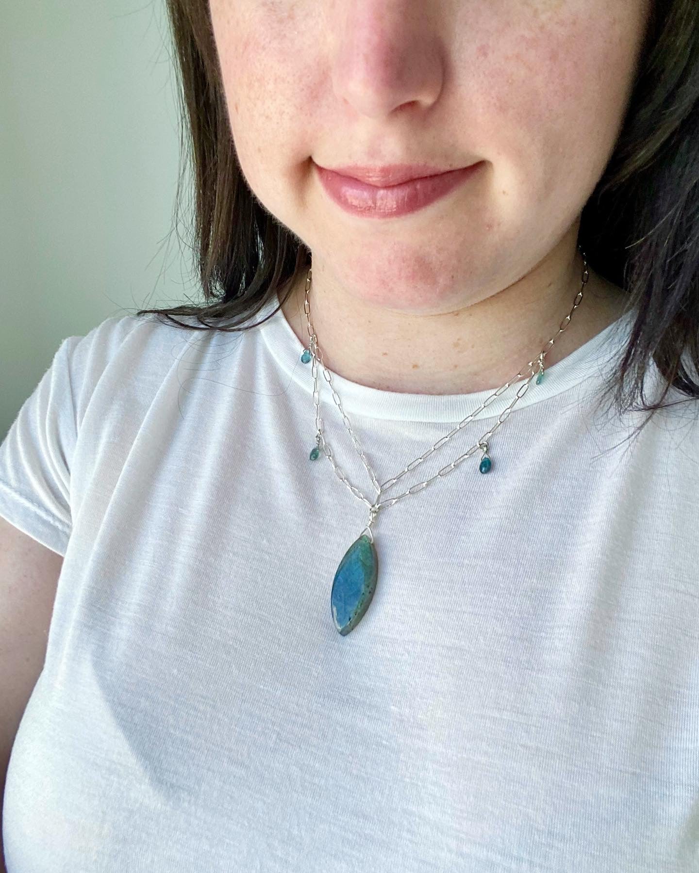 Athena - Collier de pierres précieuses Labradorite et Kyanite
