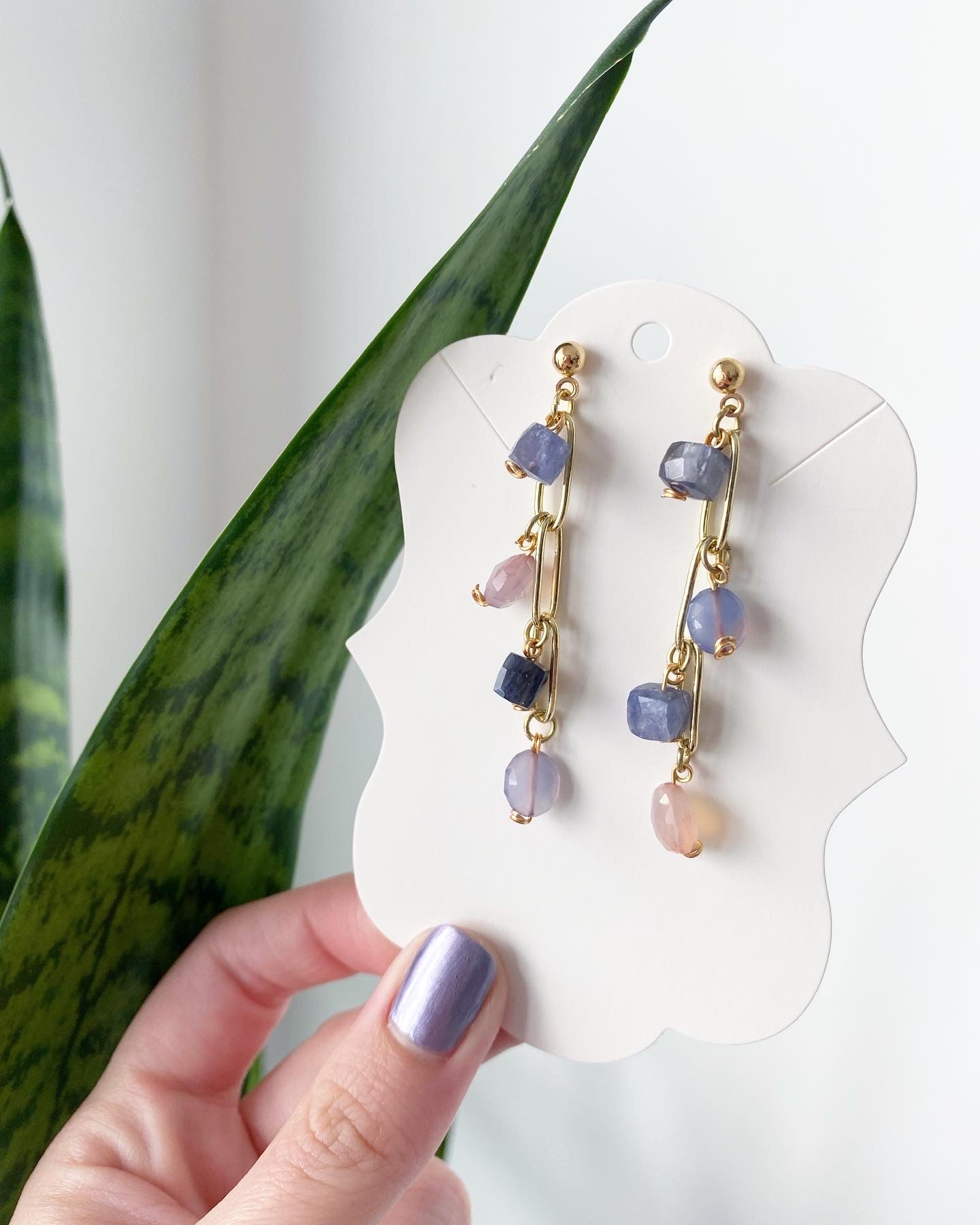 Blair - Boucles d'oreilles en trombone violet avec pierres précieuses