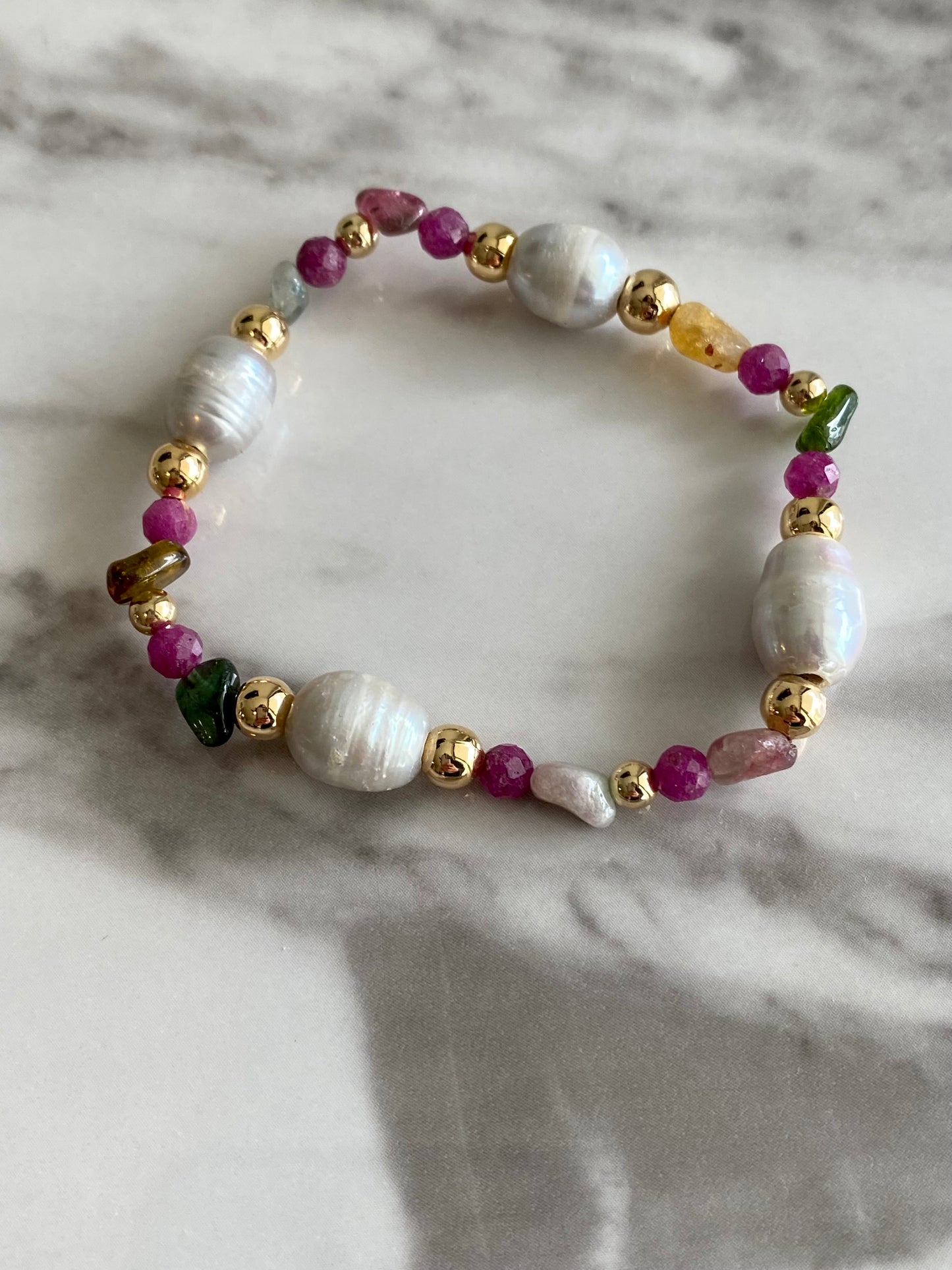 Farrah - Bracelets en perles, tourmalines, rubis et pierres précieuses