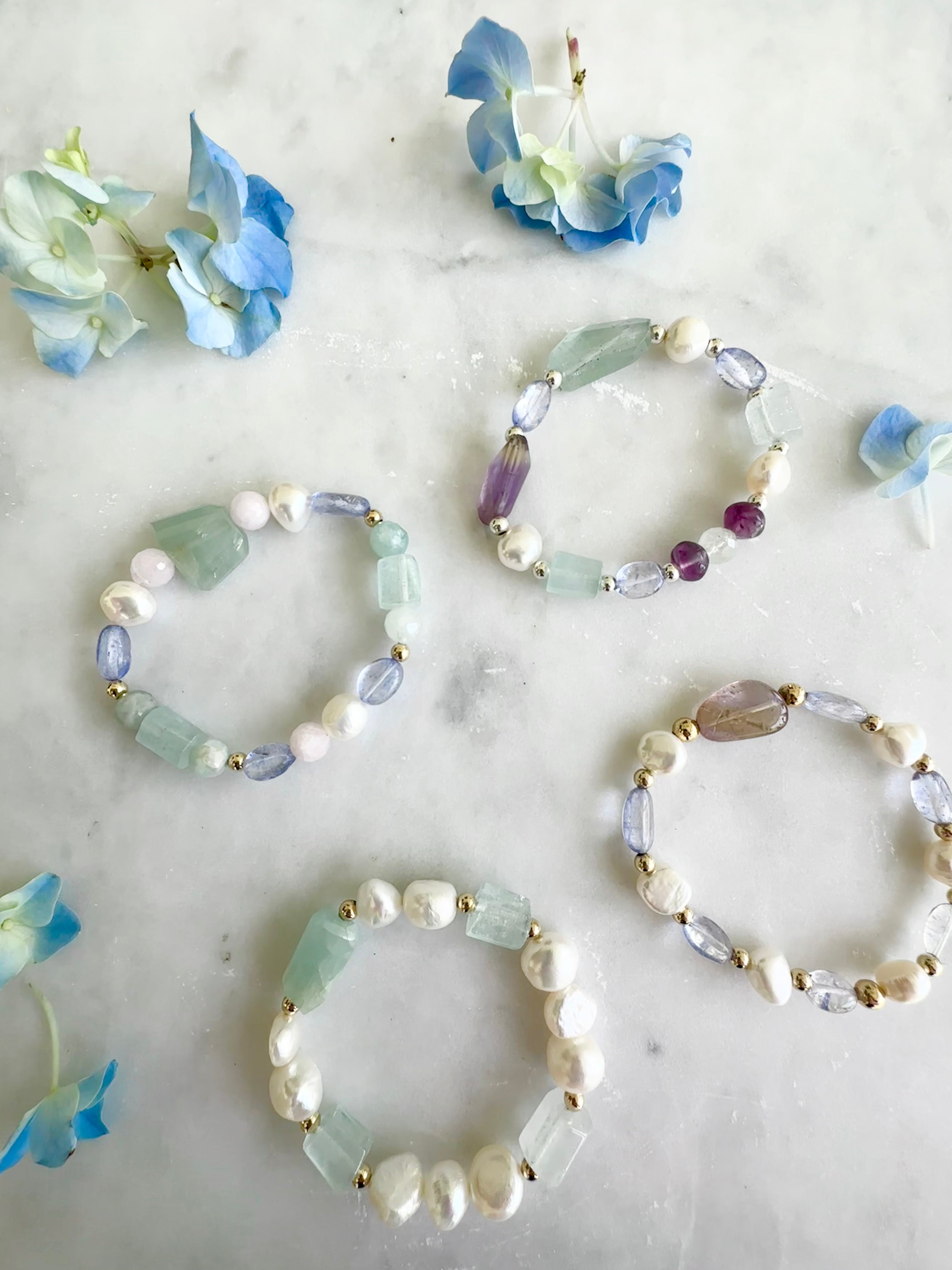 Aster - Bracelet en amétrine, perle d'eau douce et pierres précieuses de tanzanite