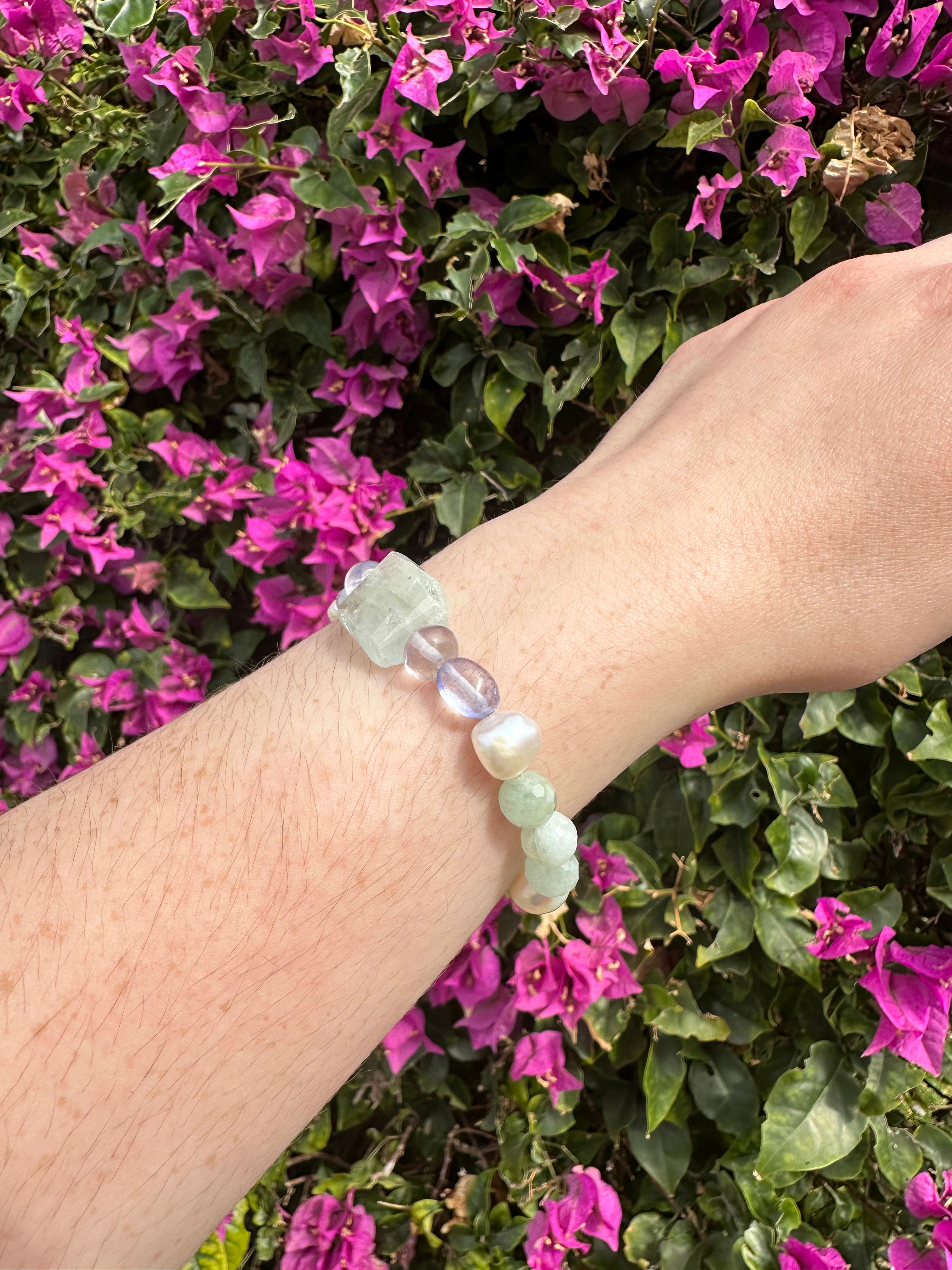 Bluebell - Bracelet de pierres précieuses aigue-marine, fluorite, perle d'eau douce, morganite, tanzanite