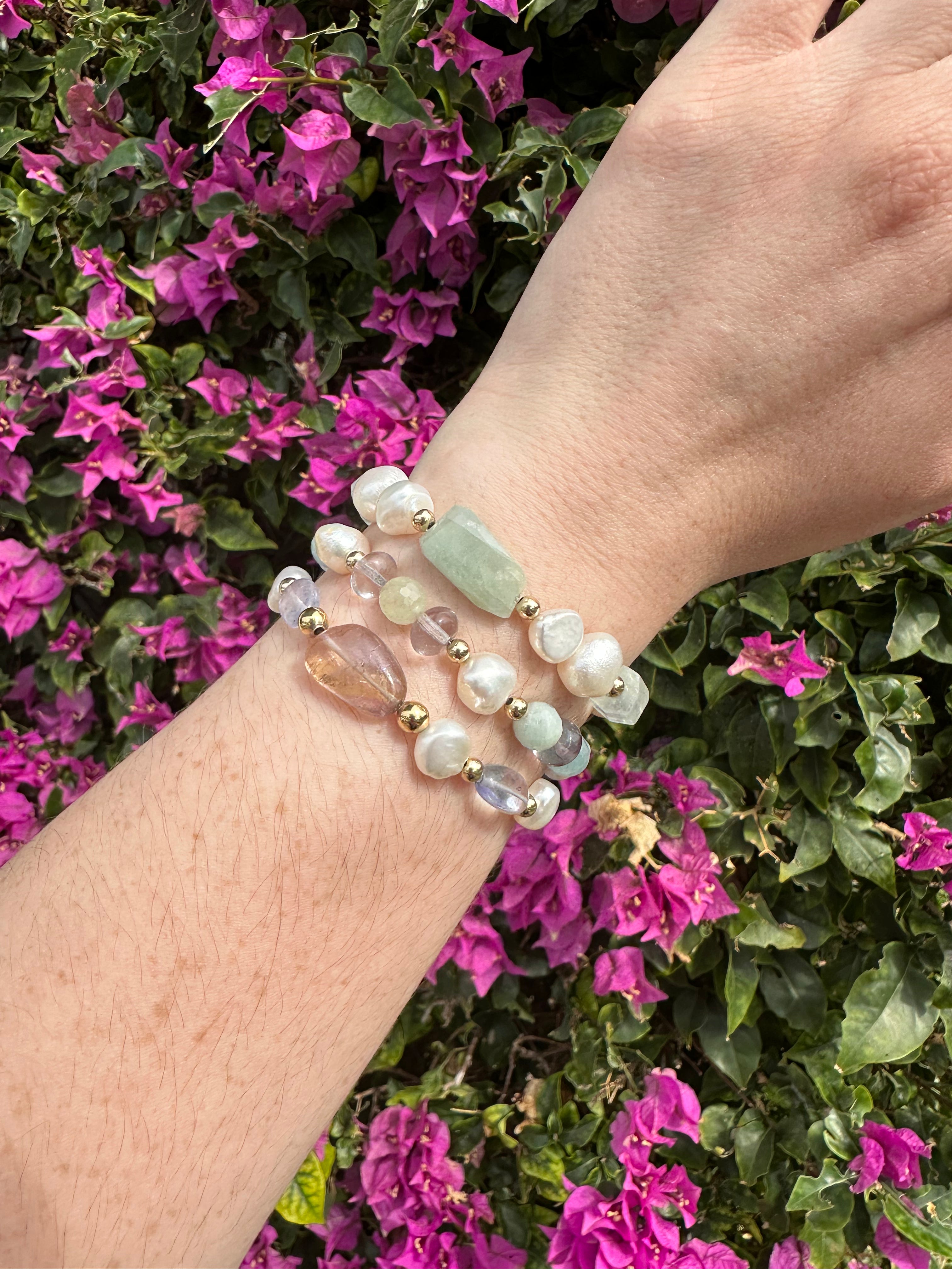 Aster - Bracelet en amétrine, perle d'eau douce et pierres précieuses de tanzanite