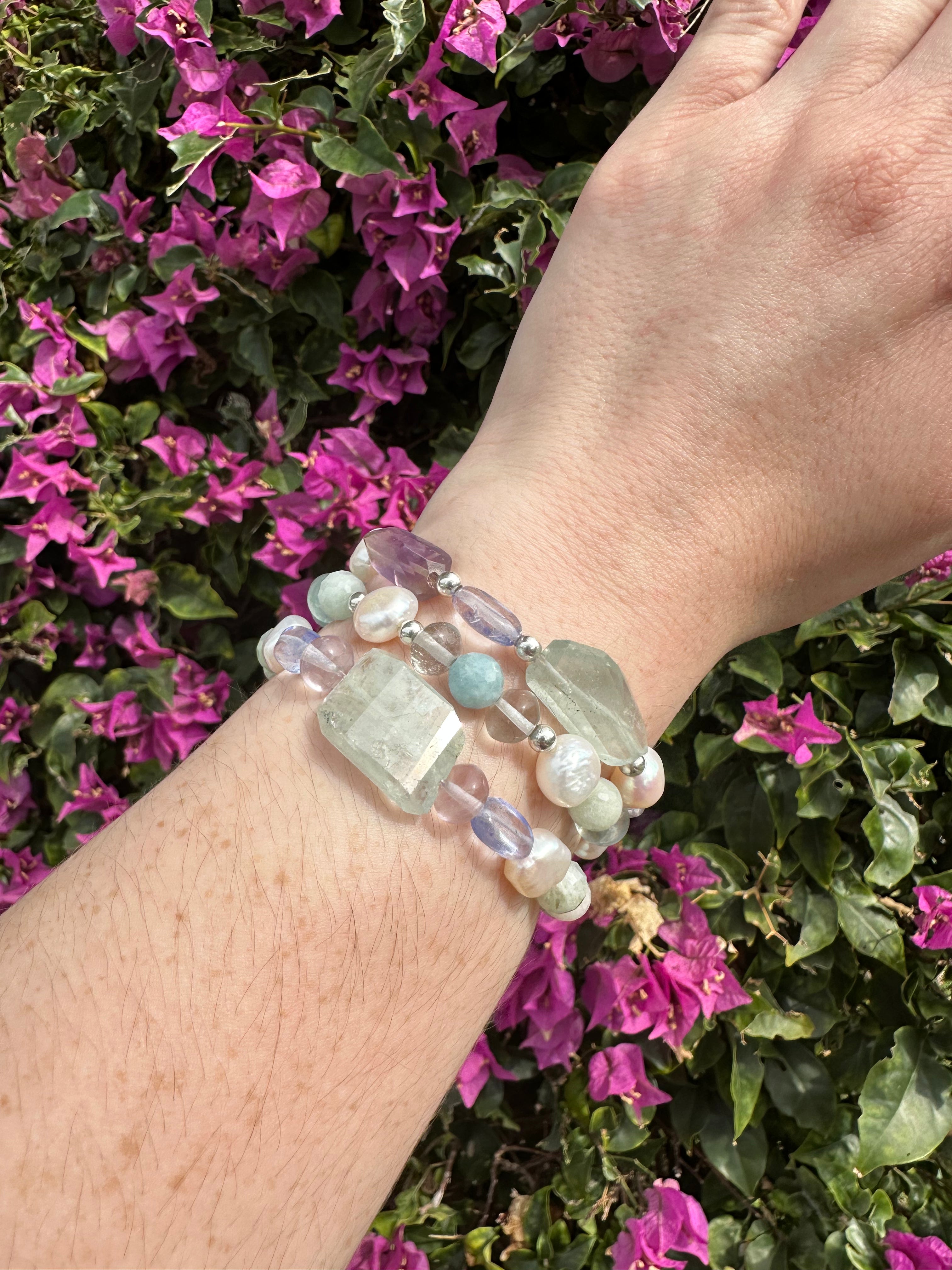Bluebell - Bracelet de pierres précieuses aigue-marine, fluorite, perle d'eau douce, morganite, tanzanite